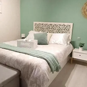 https://precioso-dplex-frente-al-teatro-falla-a-4-min-de-playa.es-andalucia.com