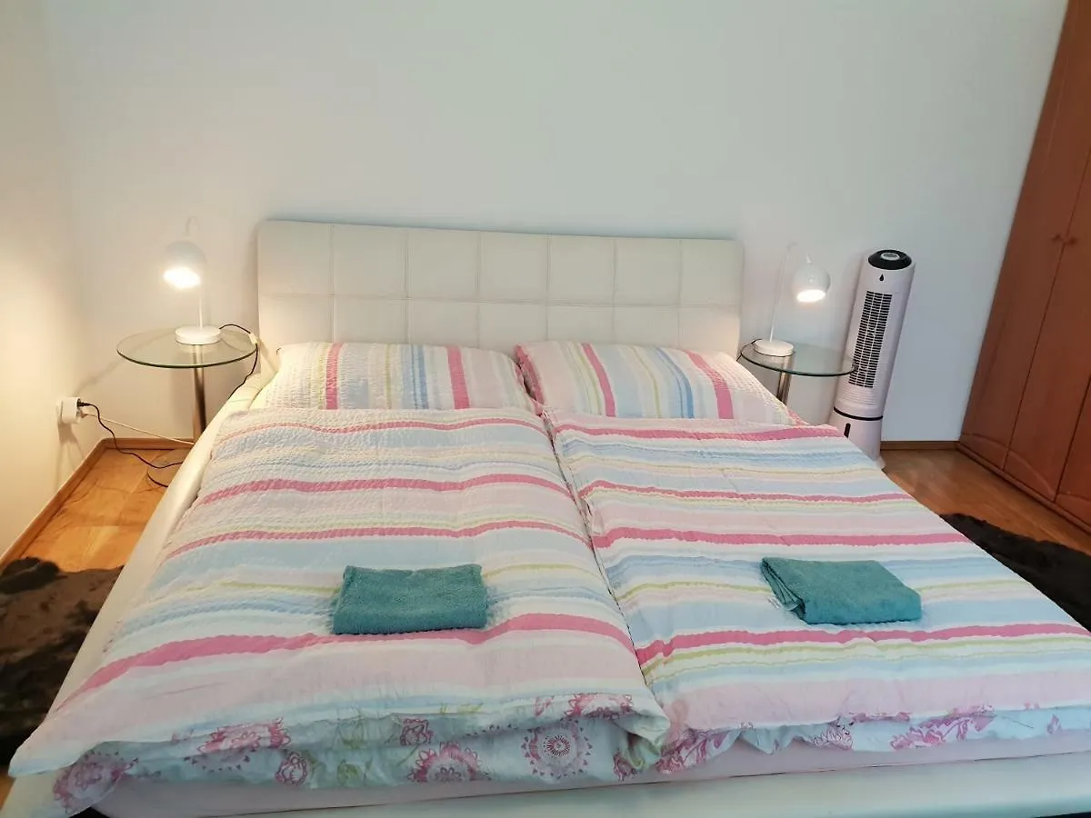 Nina Apartment Vienna 0*,  Austria